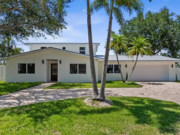 10016 Kingfisher Rd E, Bradenton, FL 34209