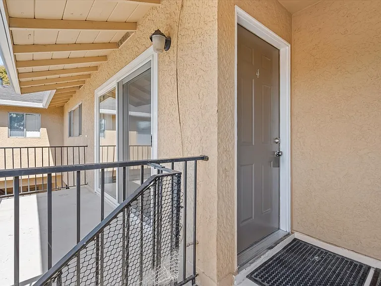 2070 Sahara Way #3 — Photo 20