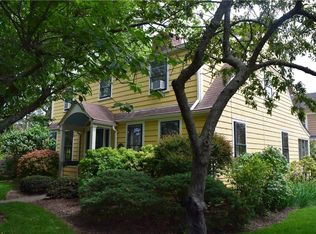 150 Fowler Ave, Pawtucket, RI 02860