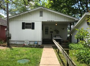 7081 Division Ave, Delton, MI 49046
