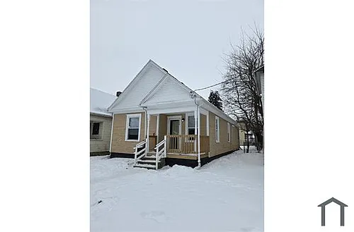 1110 Camden St Photo 1