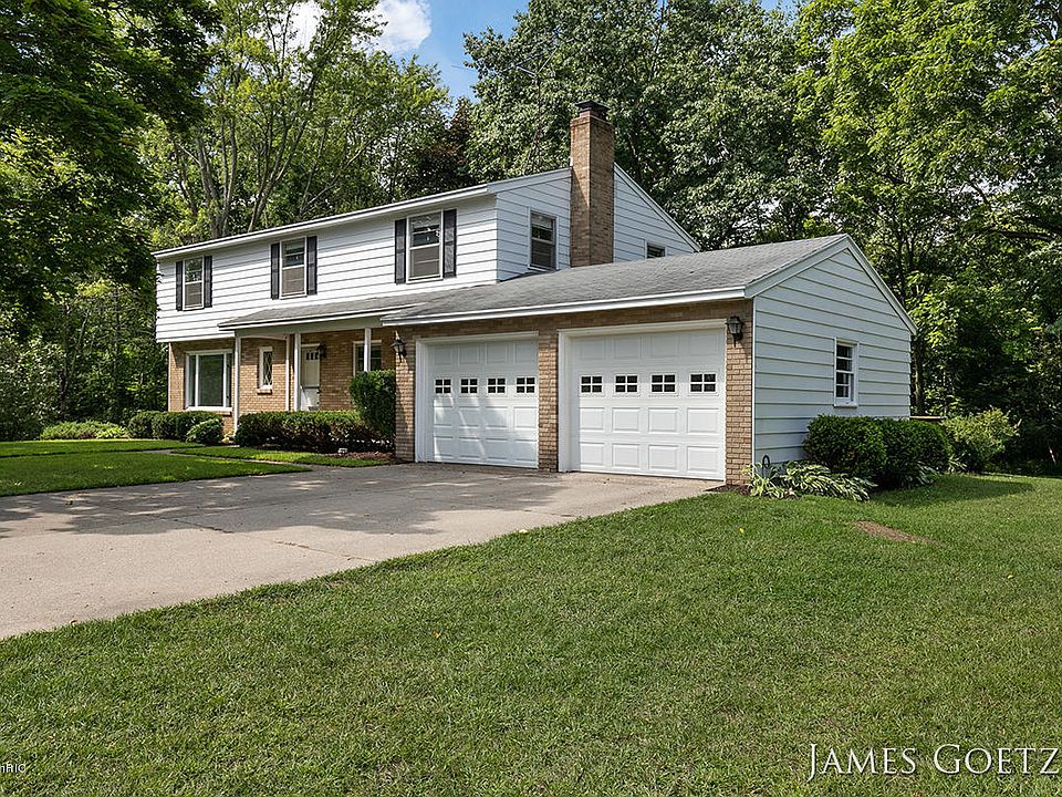 1st image of 11585 Long Lake Dr NW