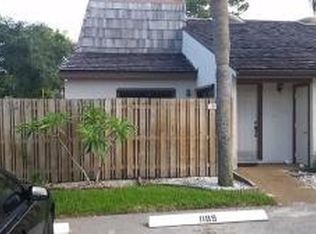 4107 Palm Bay Cir APT B, West Palm Beach, FL 33406