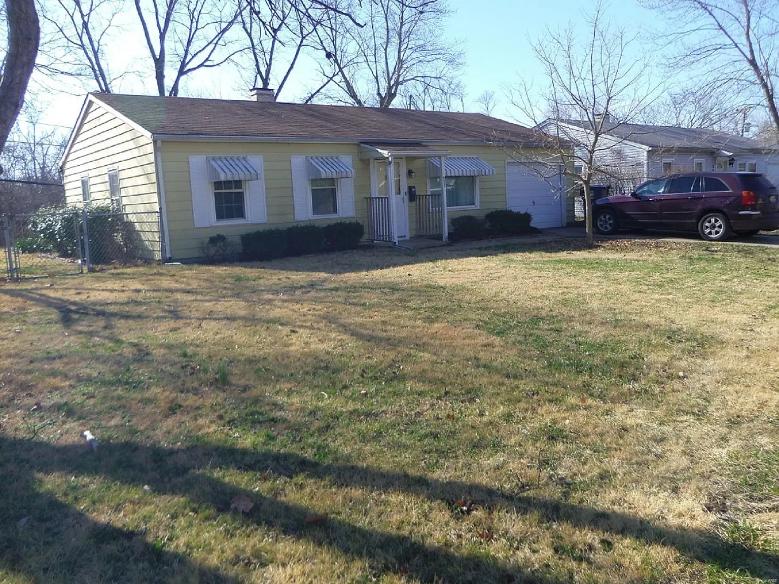 911 Saint Matthew Dr photo 1