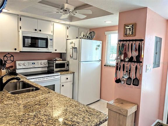 5th image of 12274 SW Egret Cir APT 3603