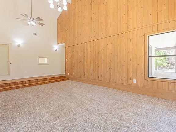 5th image of 22022 E Tollhouse Rd
