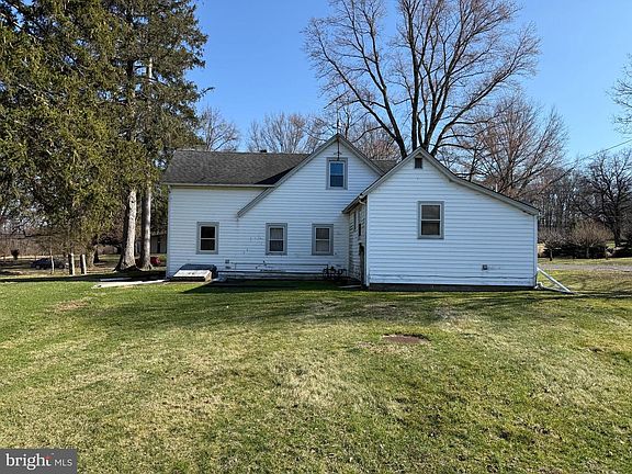 3rd image of 253 Penn Hopewell Rd