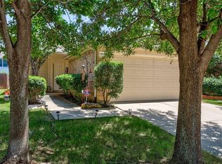 11700 Cottontail Dr, Fort Worth, TX 76244