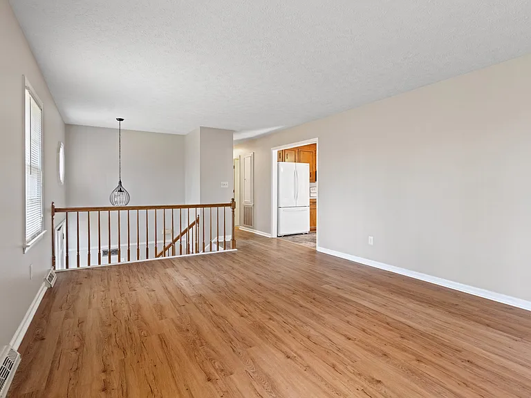 102 Forest Oaks Dr — Photo 4