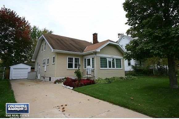 Welcome to 1106 Crooks St