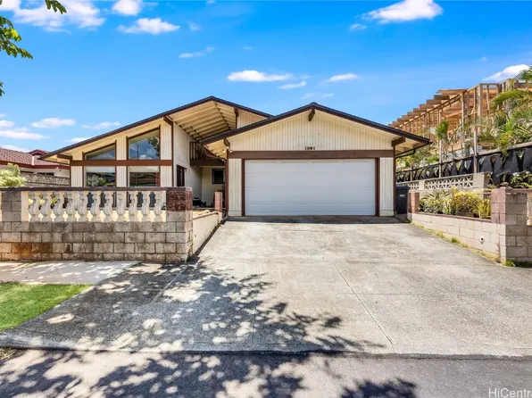 1061 Luapele Dr, Honolulu, HI 96818