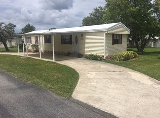 200 Meadowlark Dr, Osteen, FL 32764