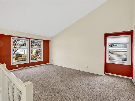 5th image of 9 Crossbridge Court