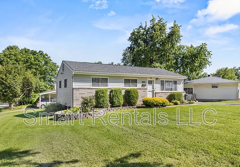 855 Teson Rd — Photo 1