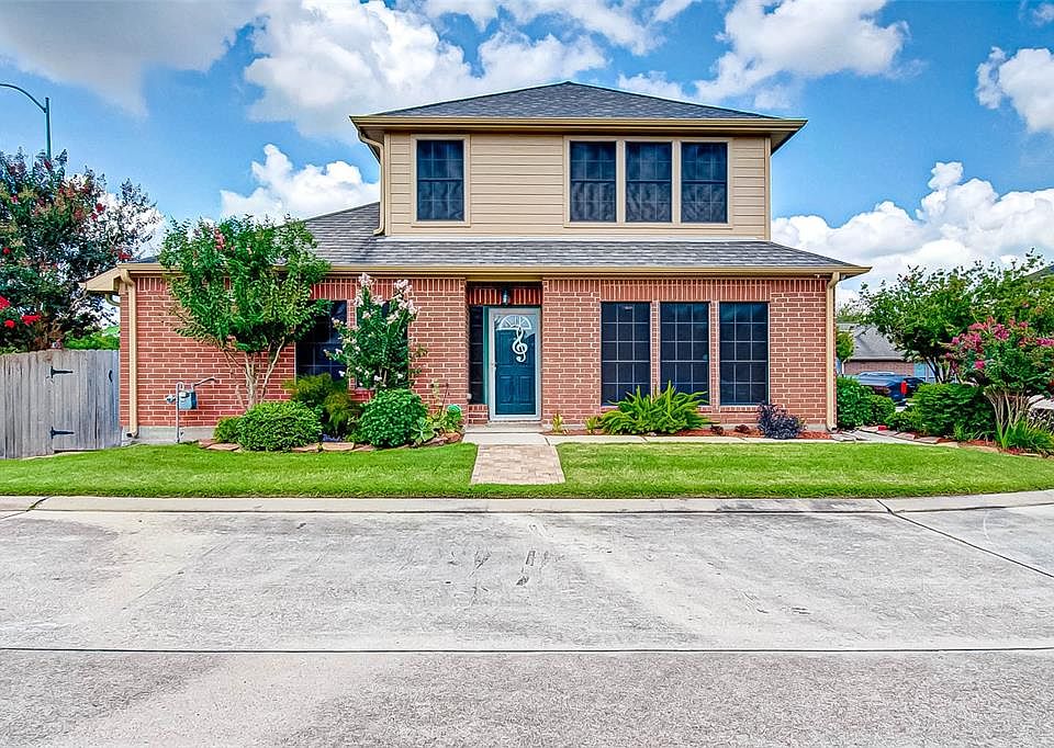 1st image of 1734 Village Townhome Dr