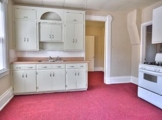 35 Stowe St, Jamestown, NY 14701