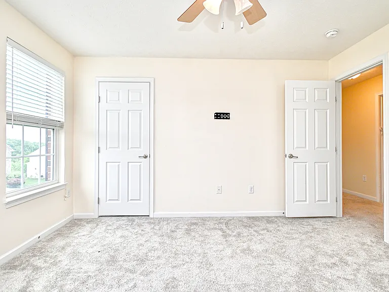 8453 Forest Valley Dr — Photo 39