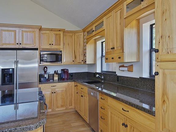 5th image of 2202 E Atkin Ave