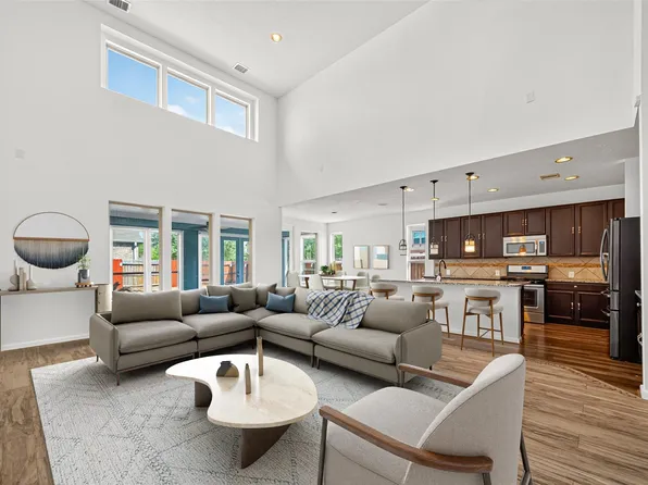 13019 Foxwood Creek Ln, Houston, TX 77044