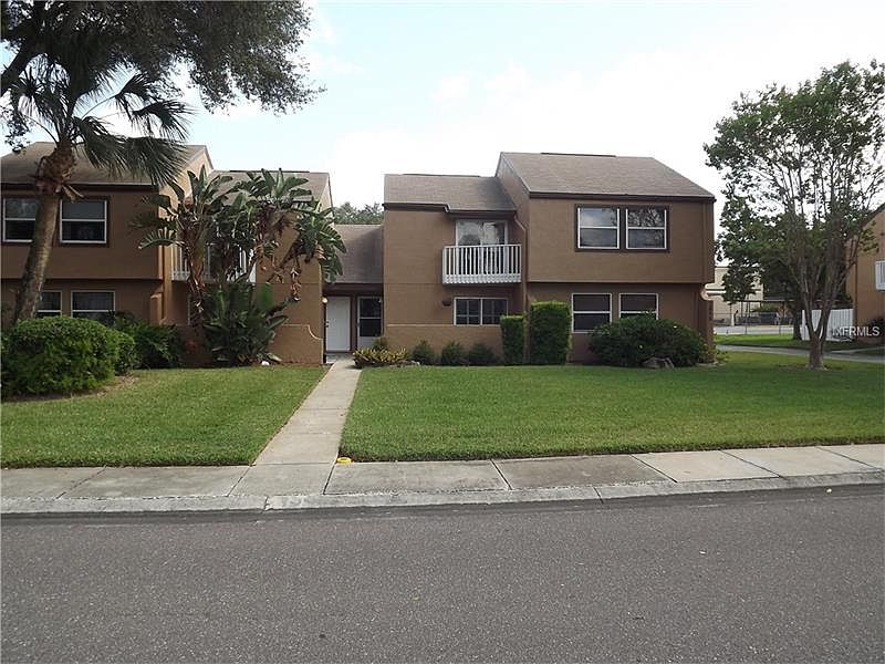1st image of 1813 Clearbrooke Dr