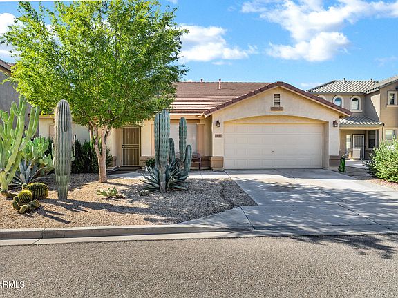 3rd image of 85 W PASTURE CANYON Drive
