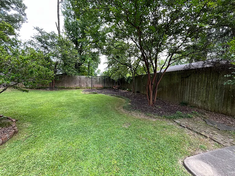 1306 Spencer Ave — Photo 31