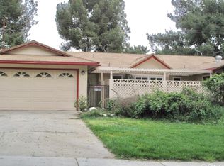 1380 N Grove Ave, Upland, CA 91786