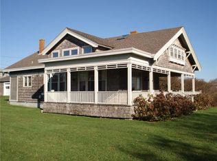 143 Sakonnet Point Rd, Little Compton, RI 02837