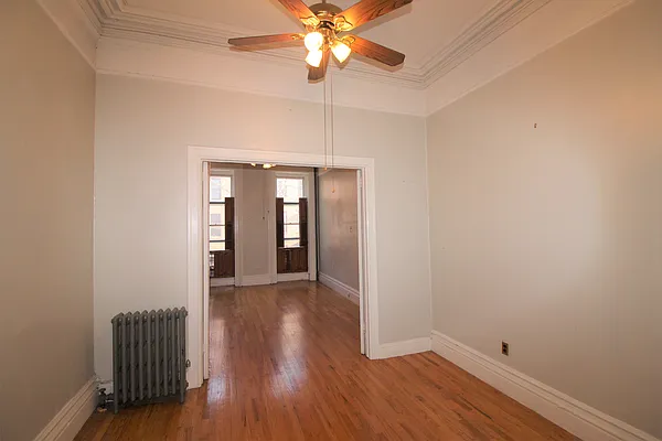 Rented by Compass | media 13