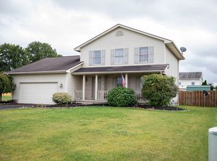 5085 Winslow Dr, Mineral Ridge, OH 44440