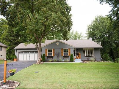 4416 S Huntington Way, Independence, MO, 64055