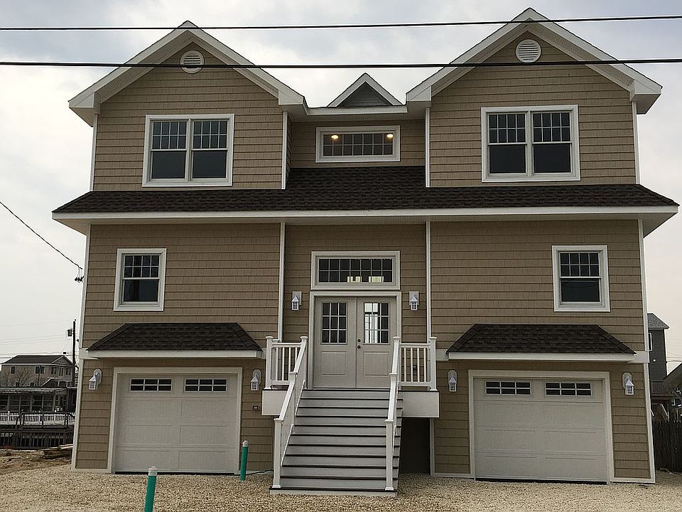 1st image of 72 Glenn Dr