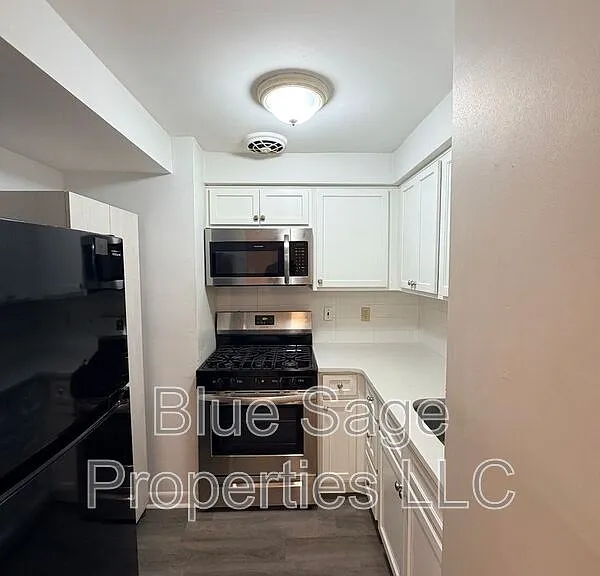 4424 Bloomfield Ave #A — Photo 8