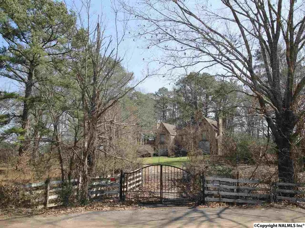3 Bull Oak Dr SW, Huntsville, AL 35824