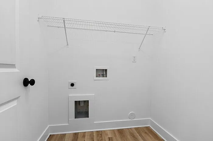310 E Talleyrand Ave — Photo 13