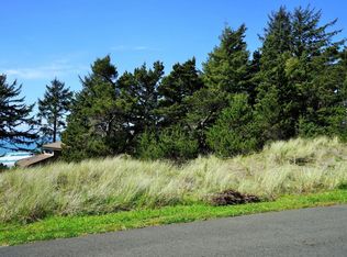3706 NW Shore View Loop, Waldport, OR 97394