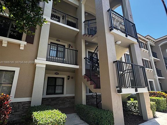 2nd image of 22621 SW 88th Pl Unit 302-8