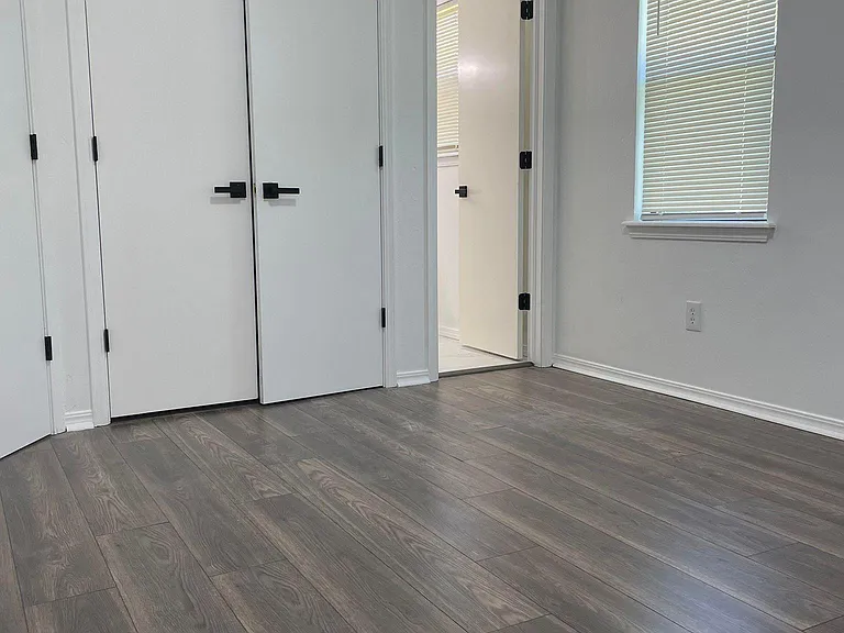 2801 SW 60th St — Photo 13