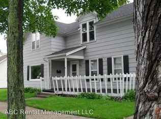 1025 S 4th Ave, Wausau, WI 54401