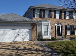 971 Oakmoor Dr, Fenton, MO 63026