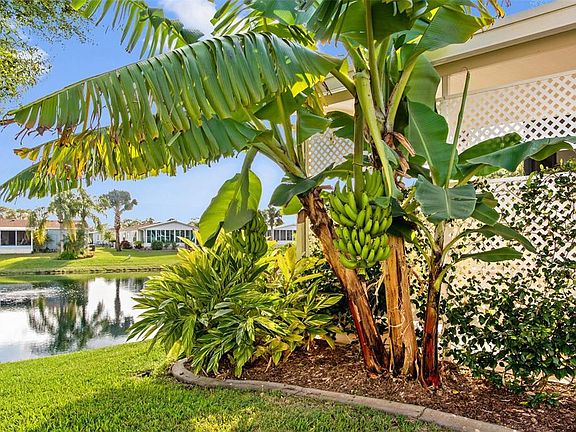 5th image of 852 Seabrooke Dr