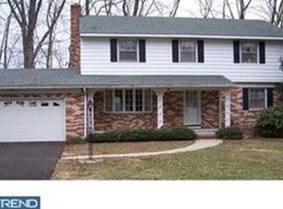 10 Berkley Dr, Yardley, PA