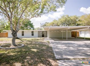 2807 Bluebonnet St, Victoria, TX 77901