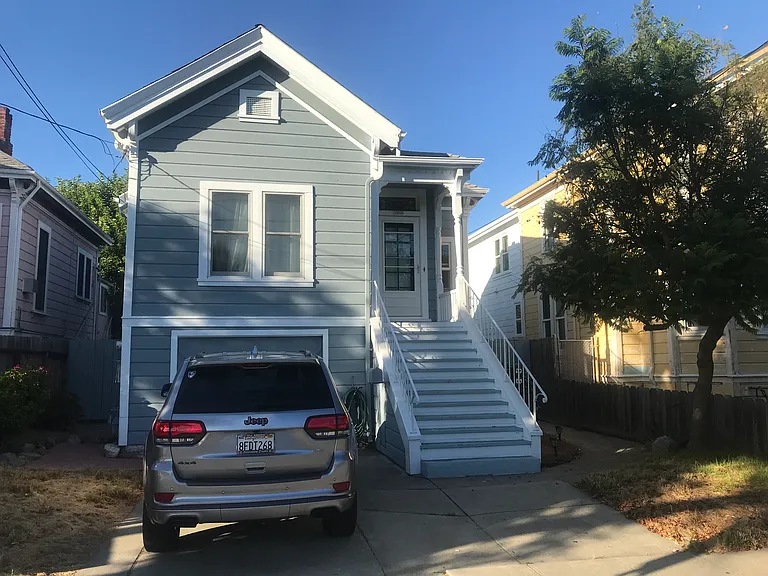 2305 Clinton Ave #A — Photo 1