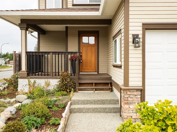 729 Parks Pl, Ladysmith, BC V9G 0A9