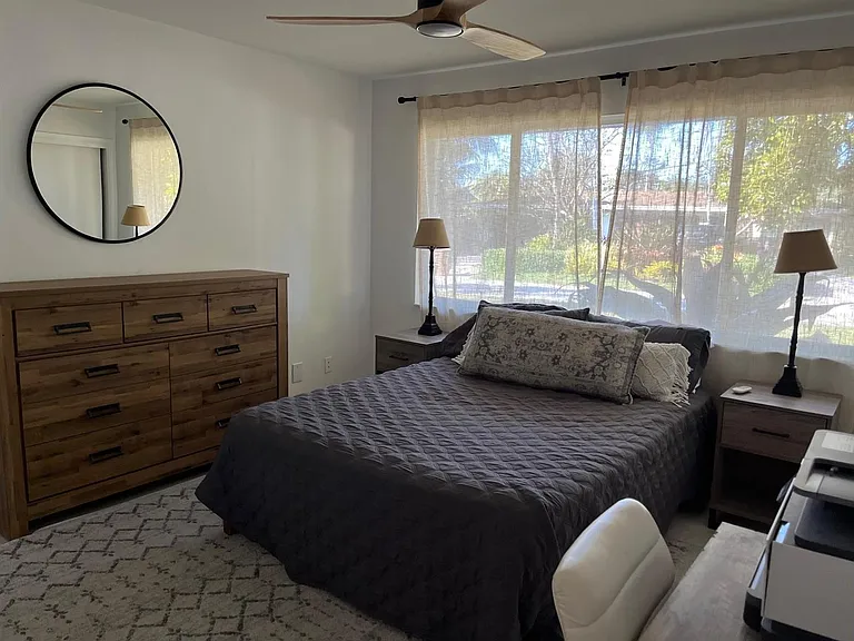 556 SE 15th Ave — Photo 34
