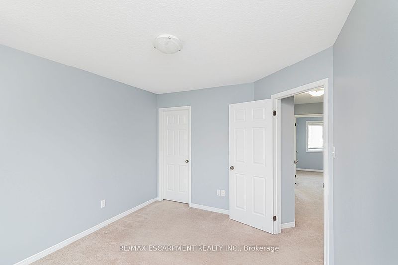 Hamilton Townhouse for rent - 3 Bedrooms — photo 8