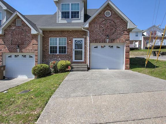 2nd image of 915 Spence Enclave Ct