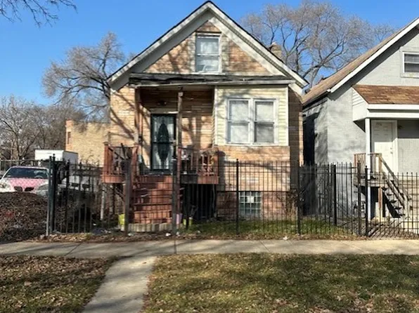3518 W Huron St, Chicago, IL 60624