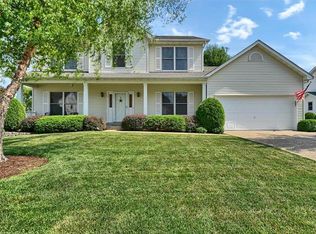 2809 Dardenne Links Dr, Dardenne Prairie, MO 63368